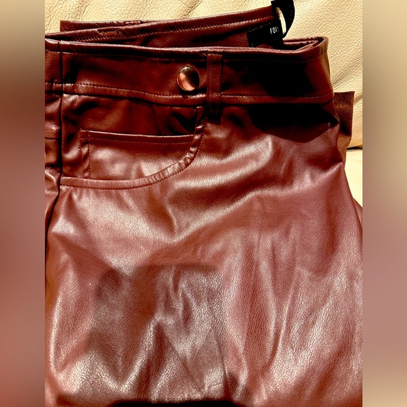 SOLD! Brownish Burgundy Pleather Crossover Skirt with Suede Trim - Size Medium - Picture 1 of 3